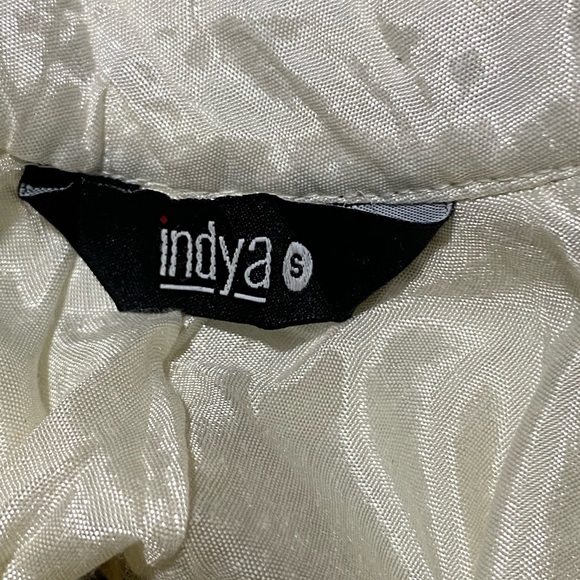 Indya Embroidered Crop Top Size S - Picture 3 of 6